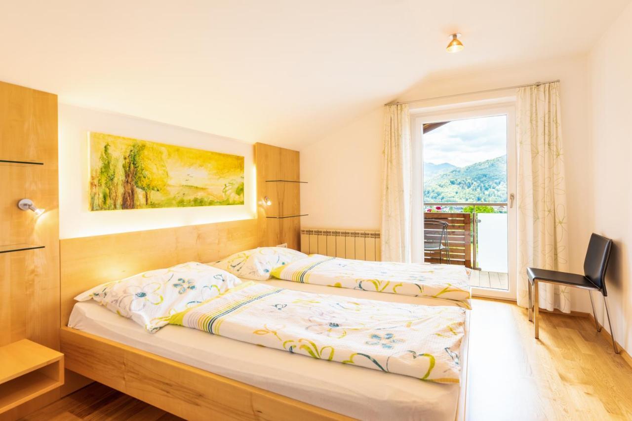 Hotel Haus Bergblick Fuschl am See Exterior foto