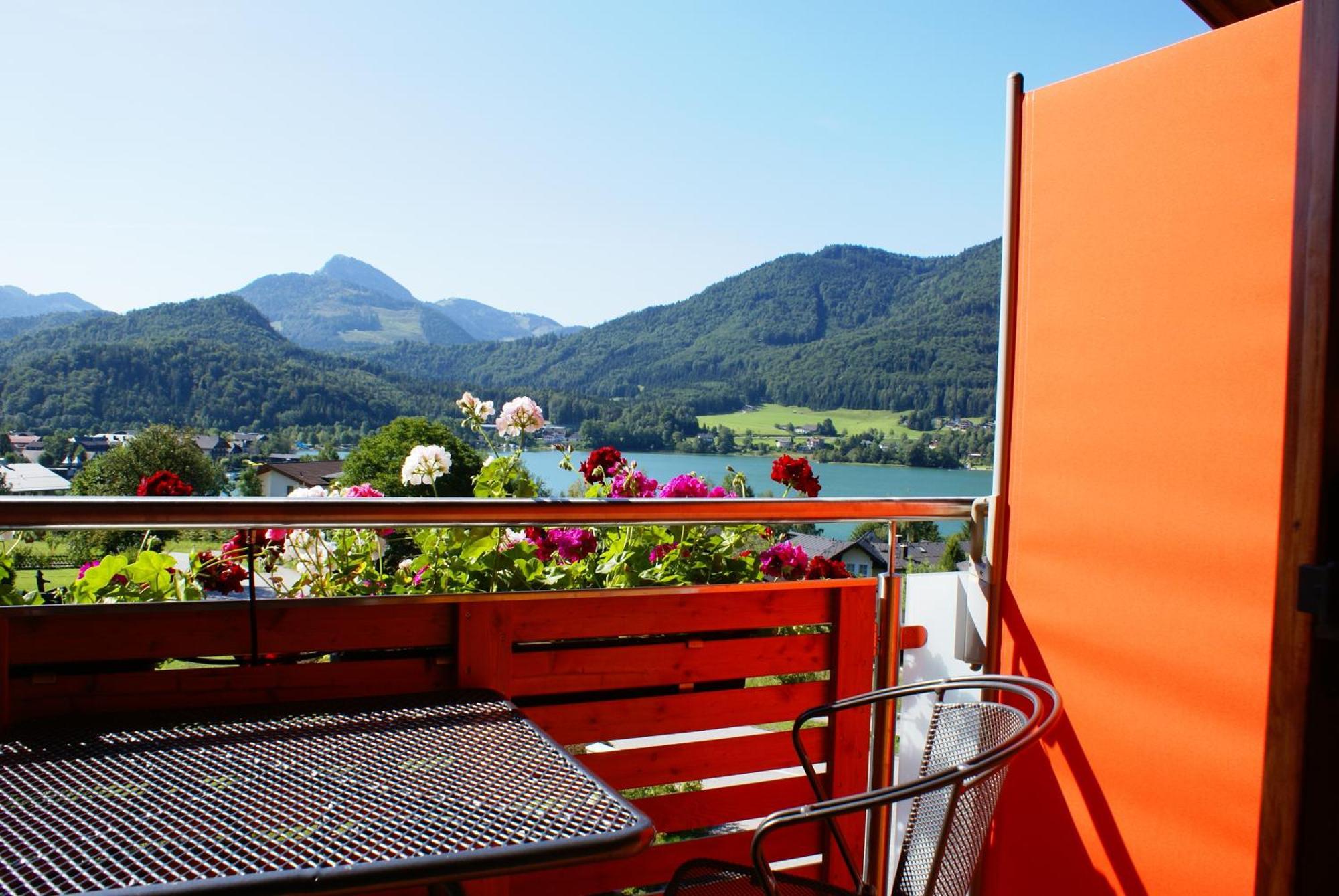 Hotel Haus Bergblick Fuschl am See Exterior foto